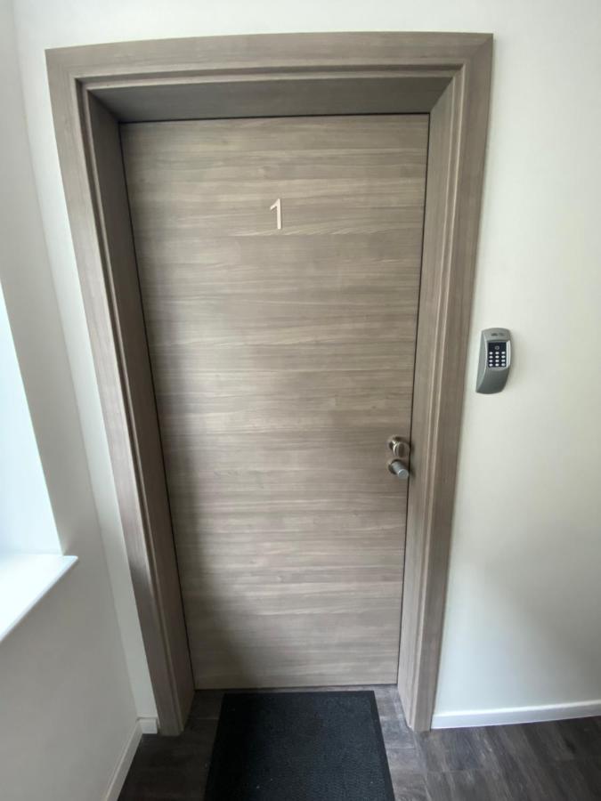 Jg Hotel Am Schweizerberg Memmingen Bagian luar foto