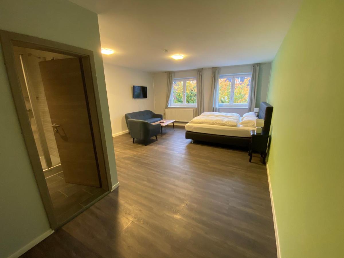 Jg Hotel Am Schweizerberg Memmingen Bagian luar foto