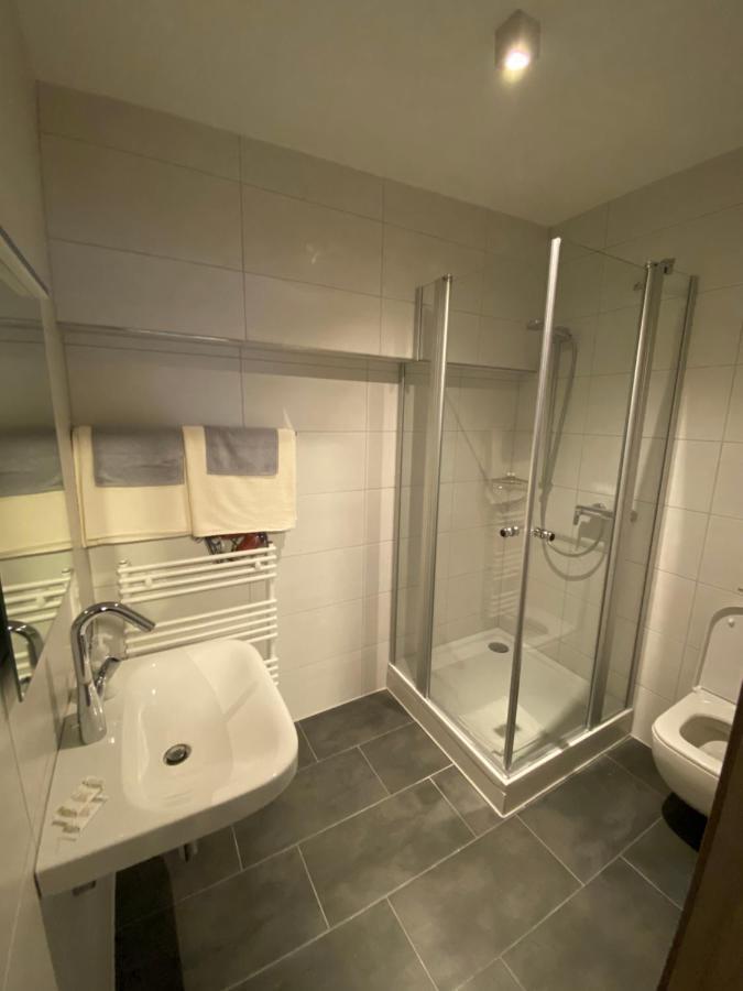 Jg Hotel Am Schweizerberg Memmingen Bagian luar foto